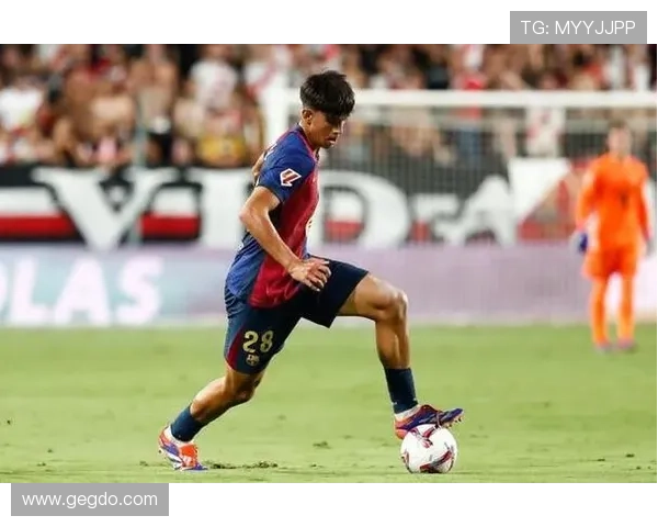 西甲第8轮裁判：布斯克茨执法马德里德比，夸德拉执法巴萨